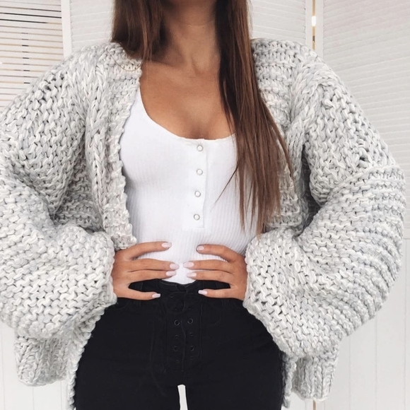 White Fox Boutique Chunky A Little Too Much Knit Cardigan/Grey/ Oversize Sm - Picture 8 of 14